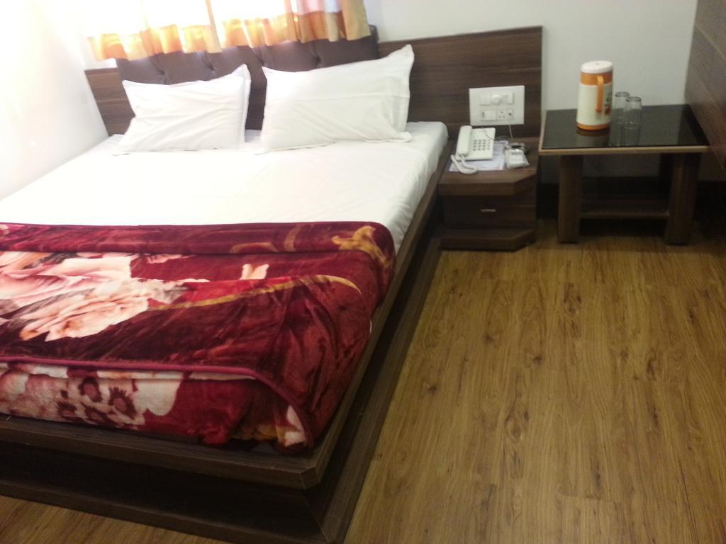 Hotel Oasis Bombay Chambre photo